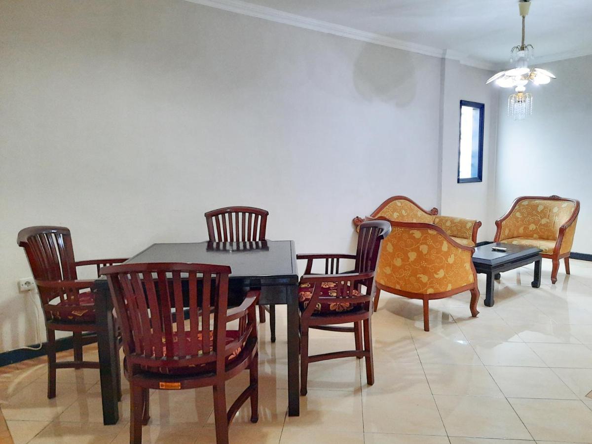 Hotel Sofia Juanda Surabaya - Housity