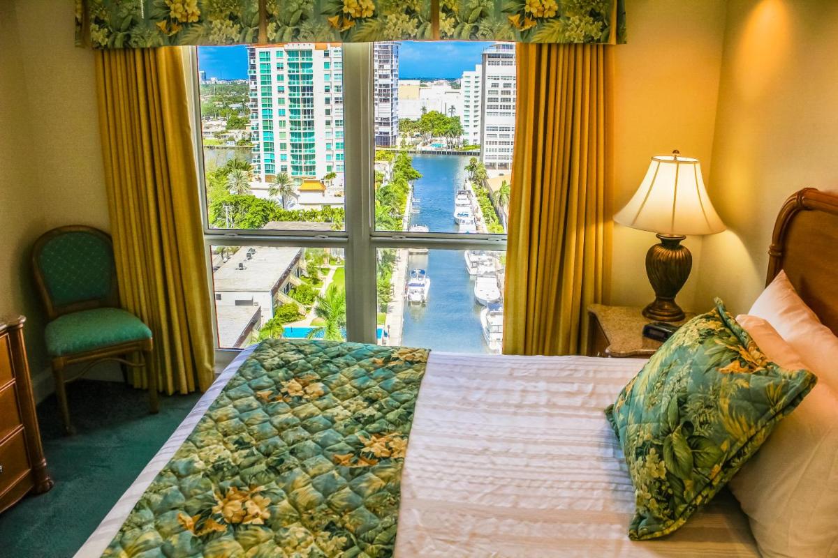 Ft. Lauderdale Beach, a VRI resort - Housity