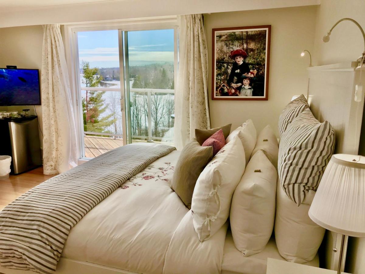 Auberge Tom B&B - Housity