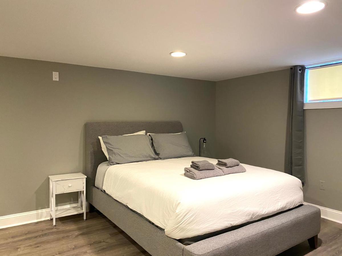 Alina & Fanny - Philadelphia 1224 Mt Vernon St - Housity