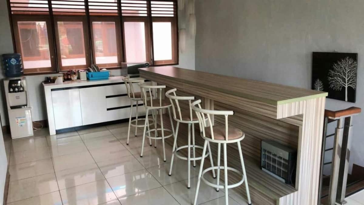 Pondok Raphael Guesthouse - Housity