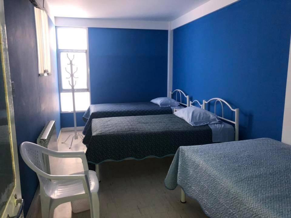 Hostal CASABLANCA - Housity