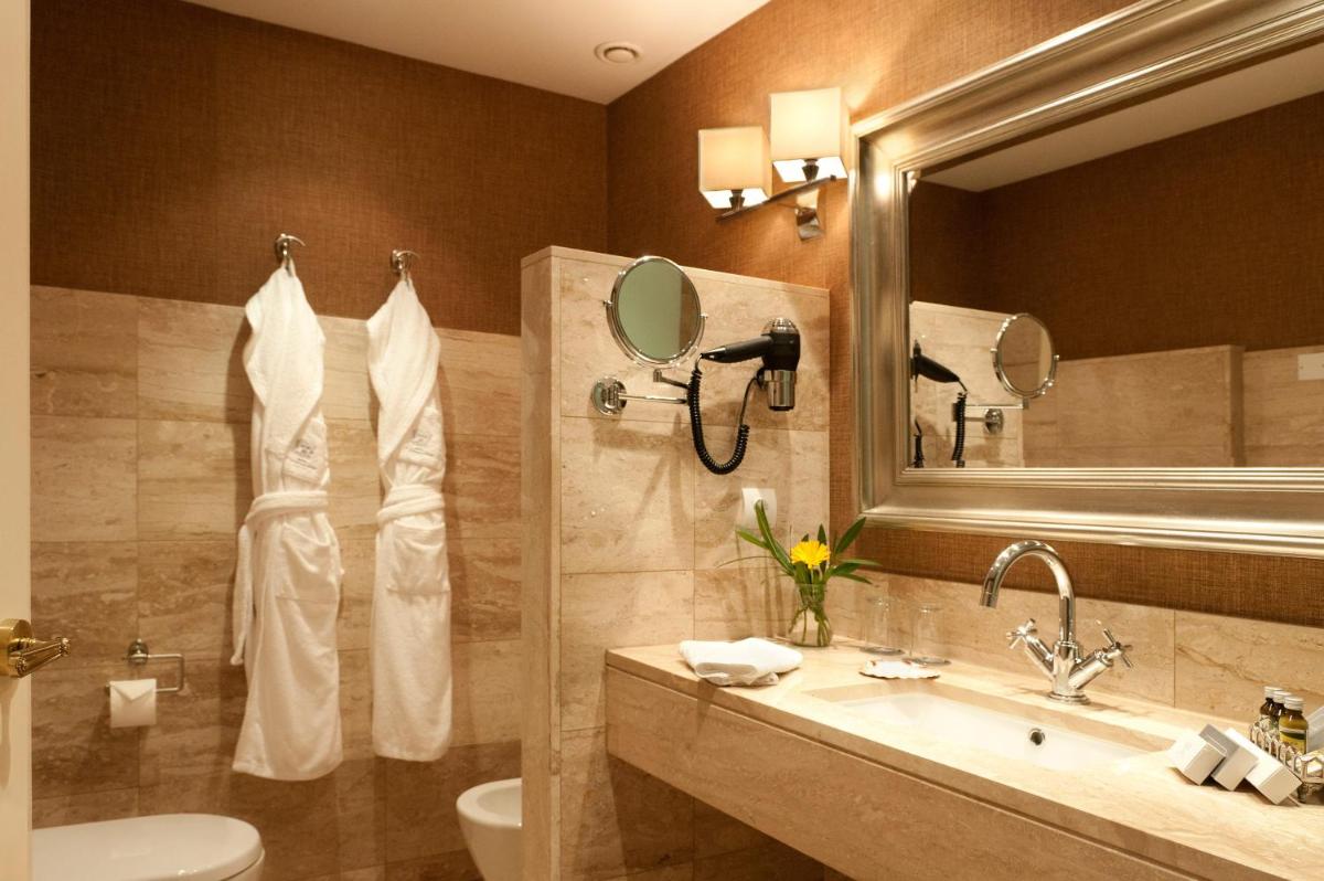 Un baño de A Quinta Da Auga Hotel Spa Relais & Chateaux