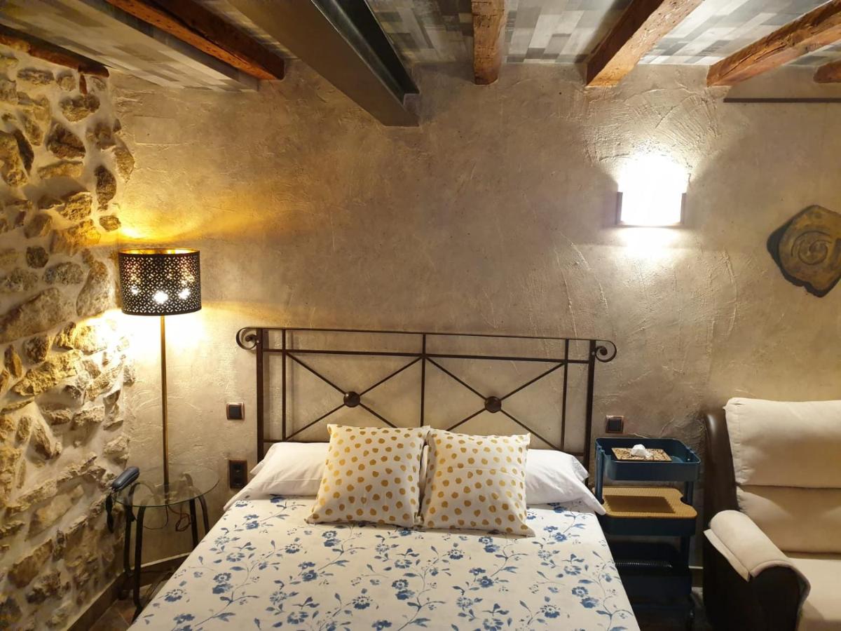 Hotel La Beltraneja - Housity