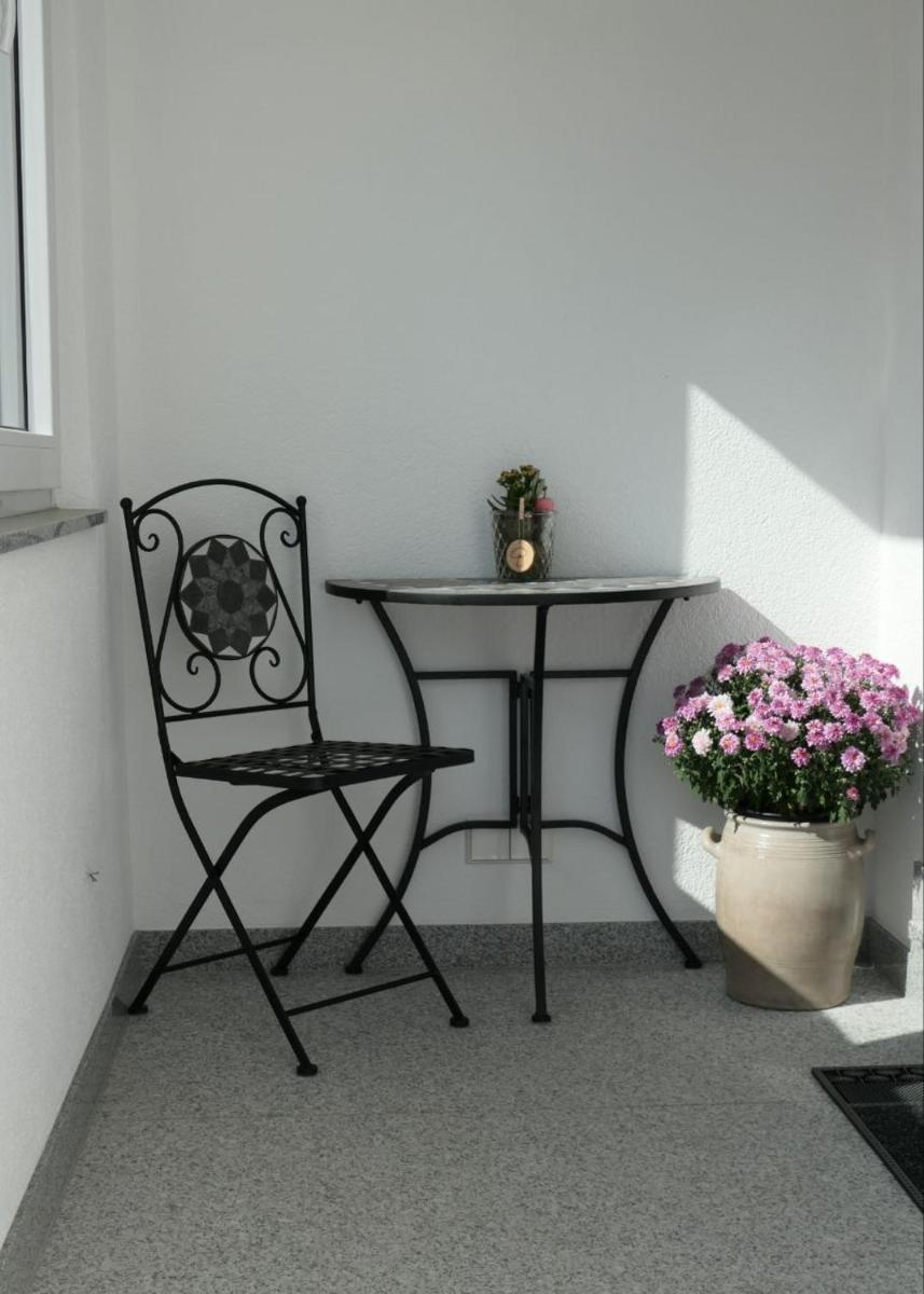 FEWO Hof Elbbachtal - Housity