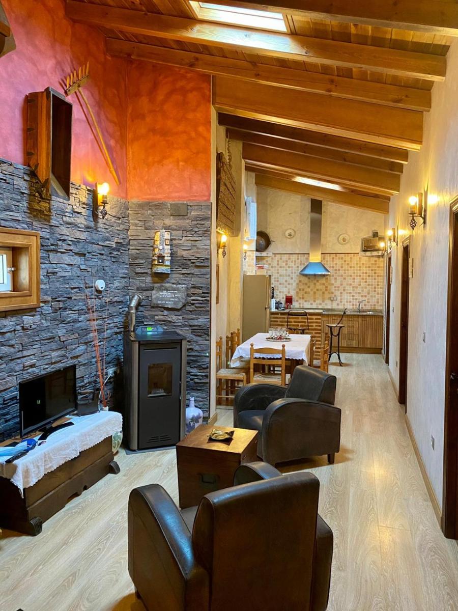 Casa Rural Carpintero - Housity