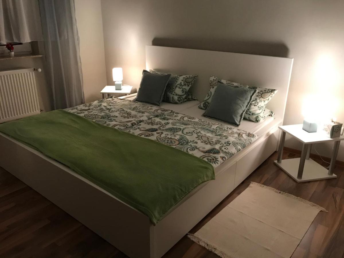 Ferienwohnung Von Paris - Housity