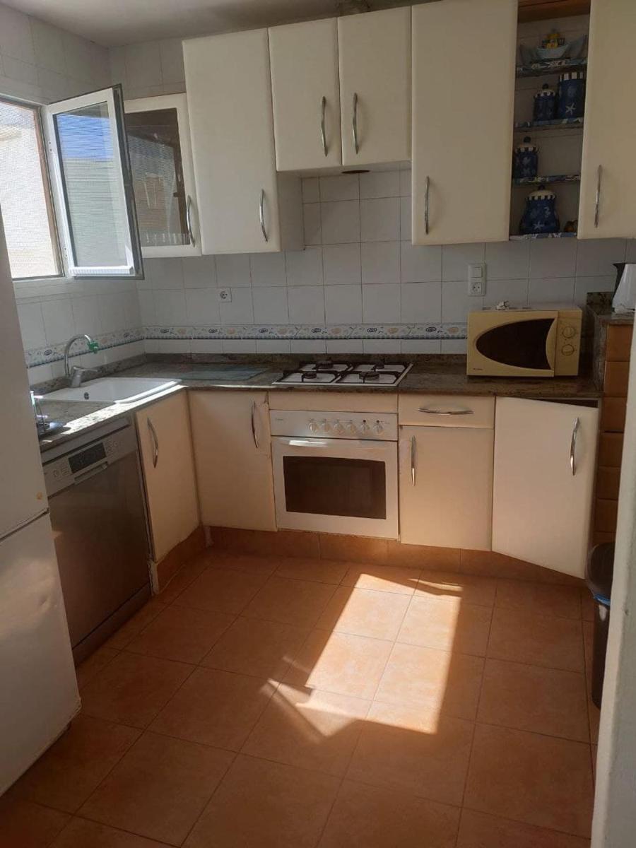 Casa en Primera Línea de Playa - Housity
