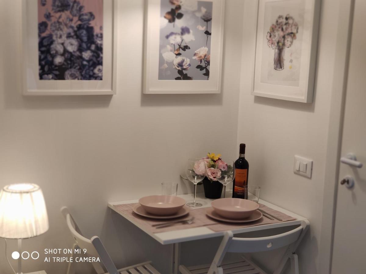 Luxury House Love - Housity