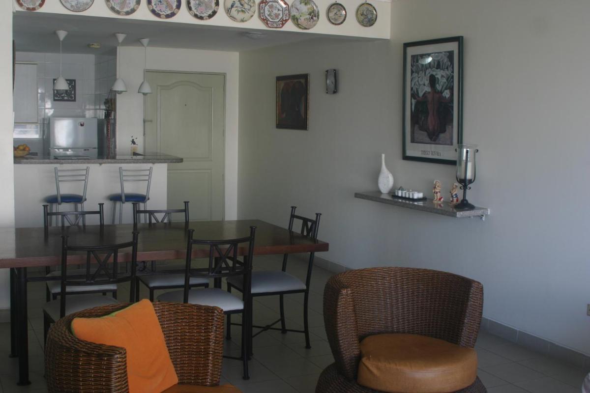 Apartment Manta, next to Hotel Oro Verde - Housity