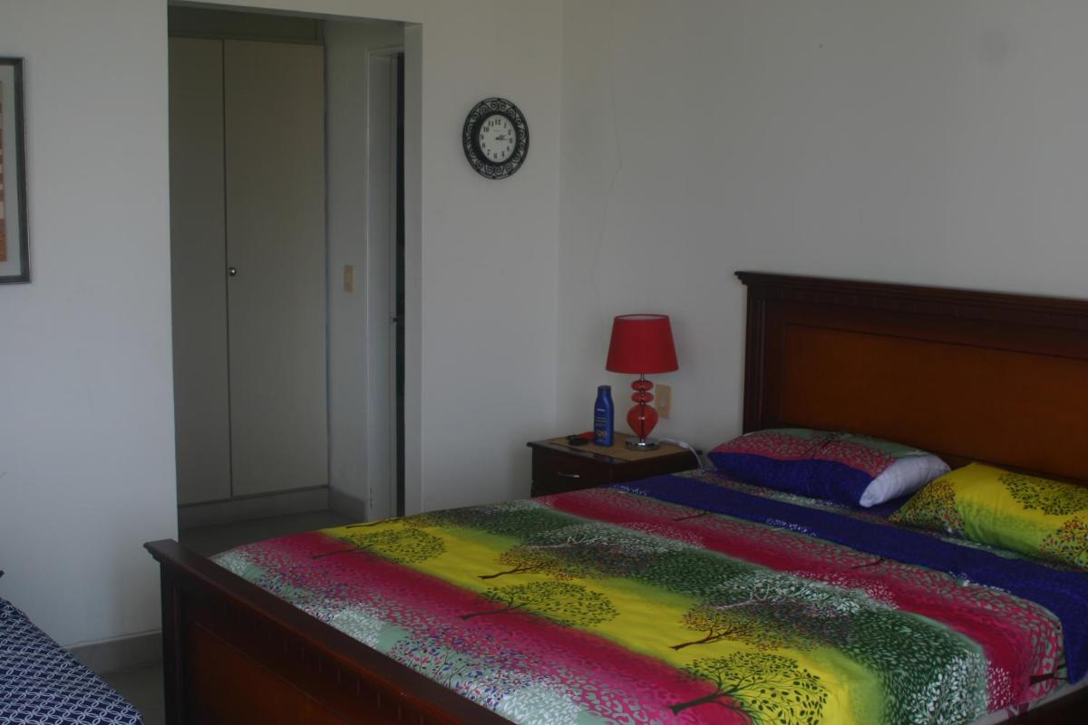 Apartment Manta, next to Hotel Oro Verde - Housity