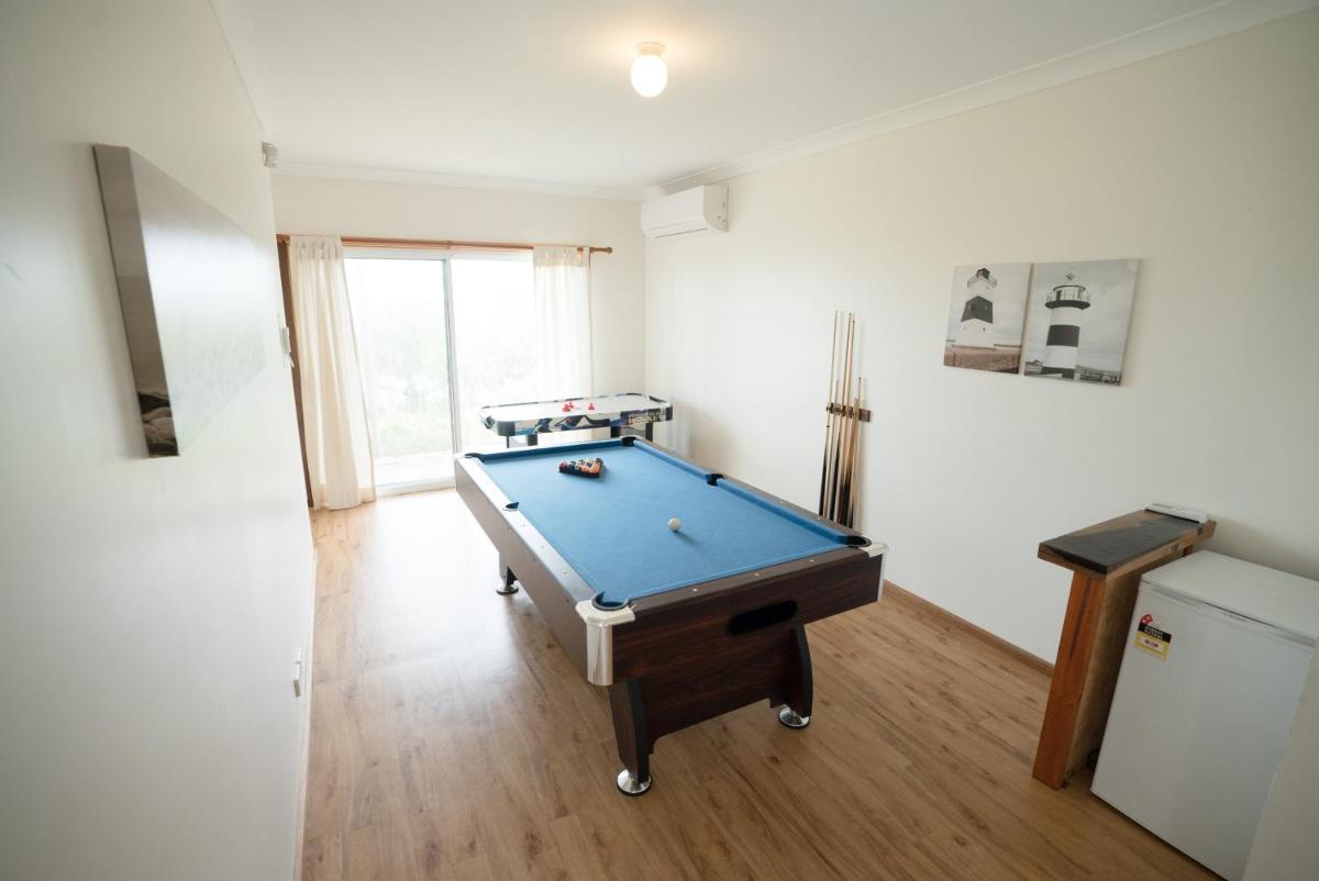 SeaWatch-Sea Views - Housity