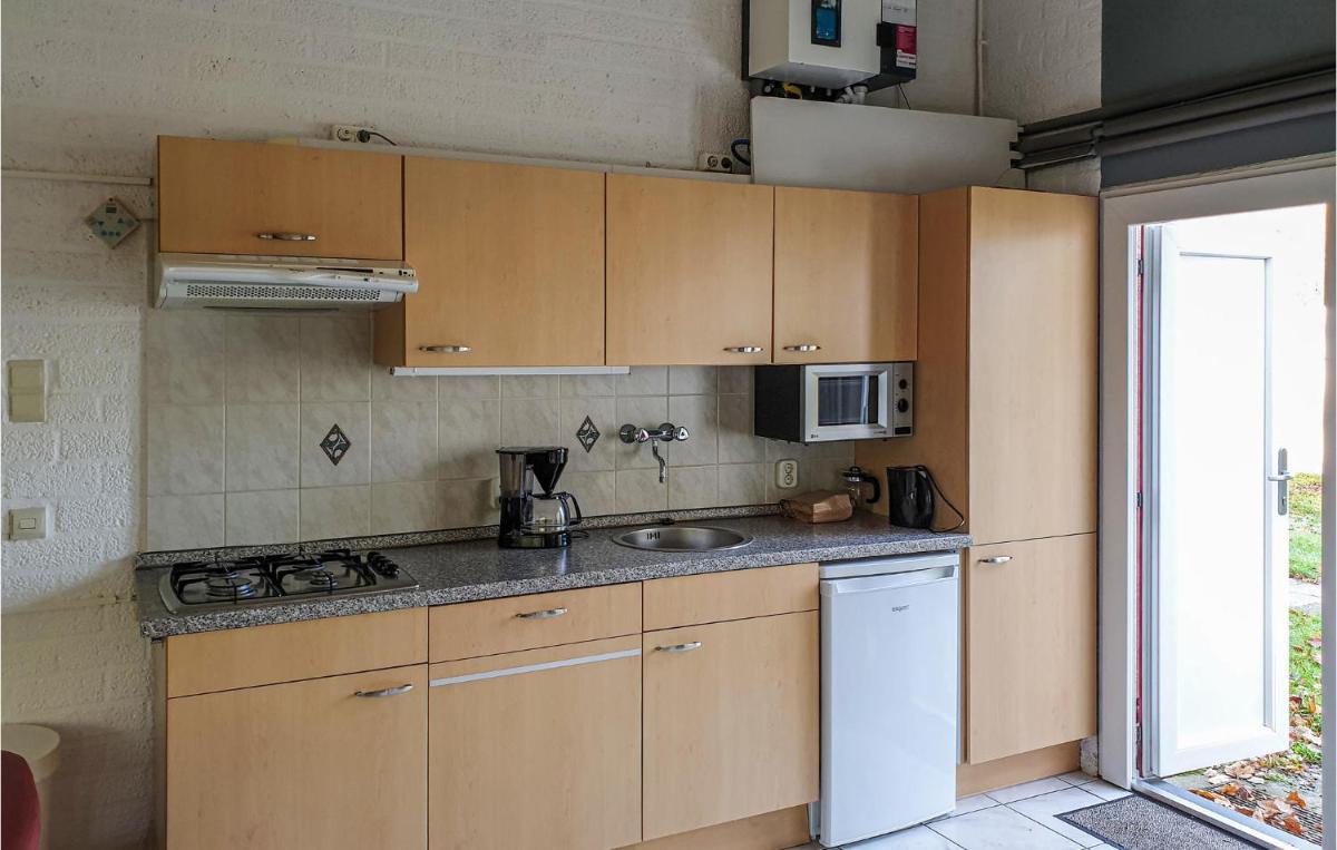 Gorgeous Home In Simpelveld With Wifi - Housity