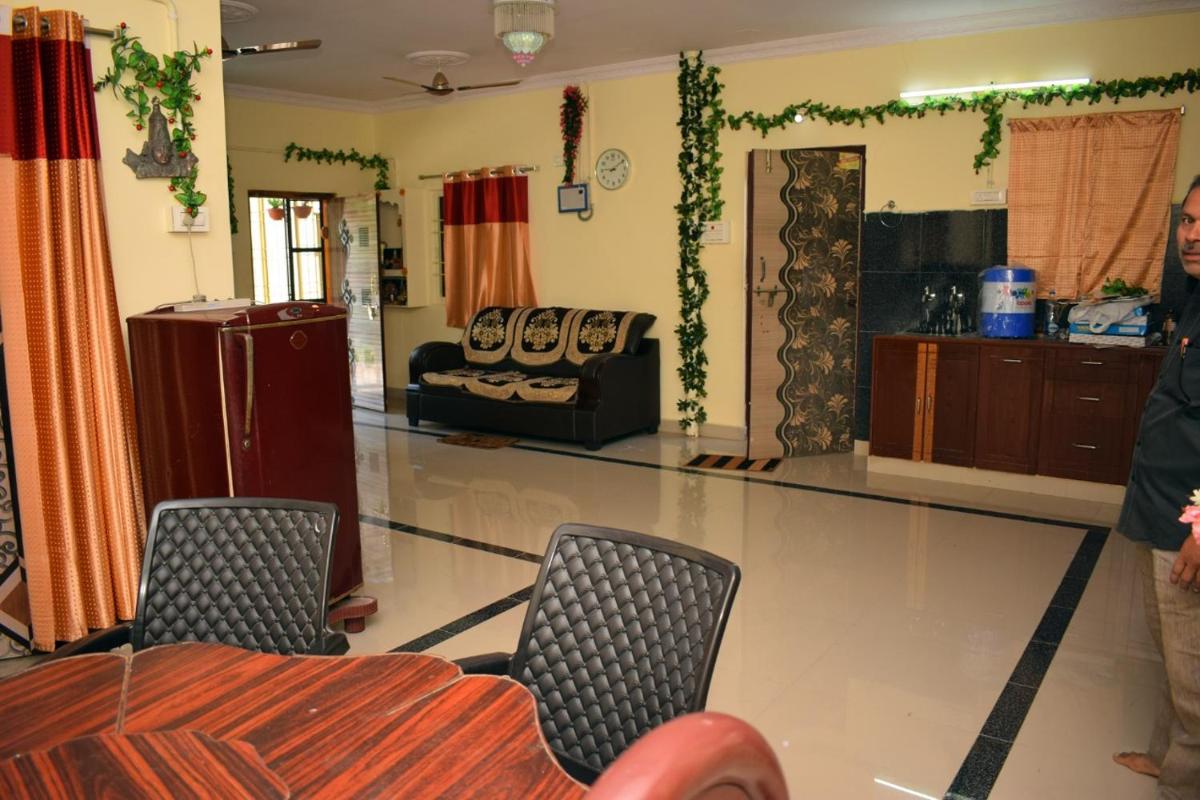 Venkateswara Stay Home - Housity
