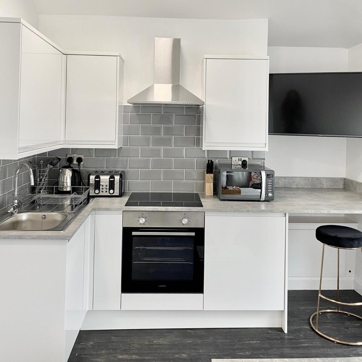 West St Apartments - Housity