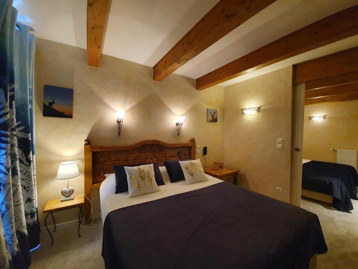 Un ou plusieurs lits dans un hébergement de l'établissement Le Chalet Suisse