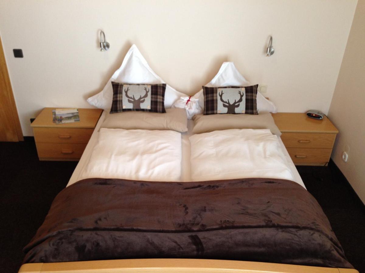 Mosel-Pension Gästehaus Christiane, Brodenbach - Housity