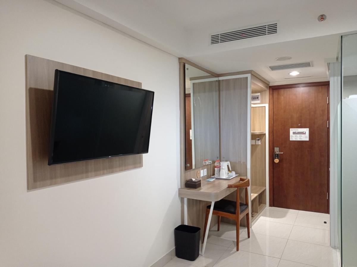 Suitetrails - Kartika One Hotel - Jakarta