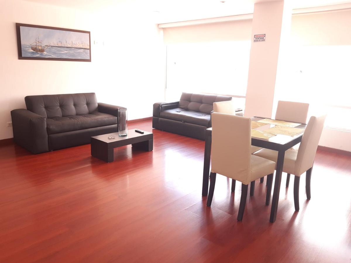 Apartamentos Plaza Modelia - Housity