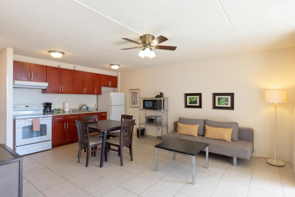 Deluxe Waikiki Banyan Condos - Free Parking & Wifi - Housity