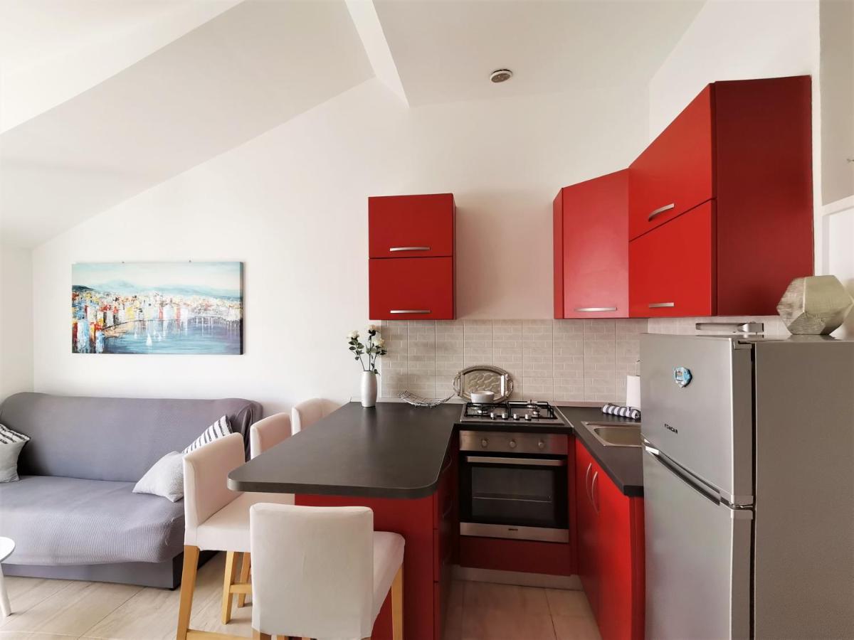 Apartman Luka (Vodice) - Housity