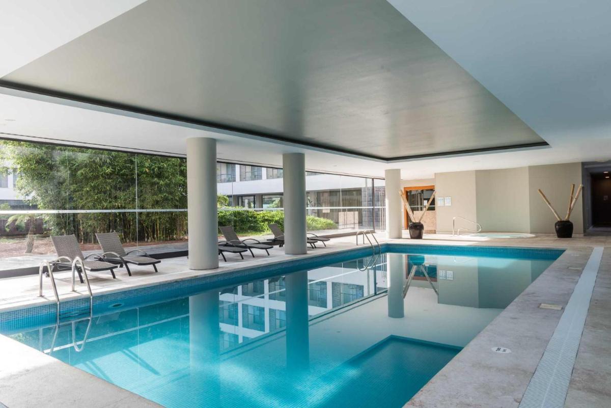 A piscina em ou perto de Azoris Royal Garden – Leisure & Conference Hotel