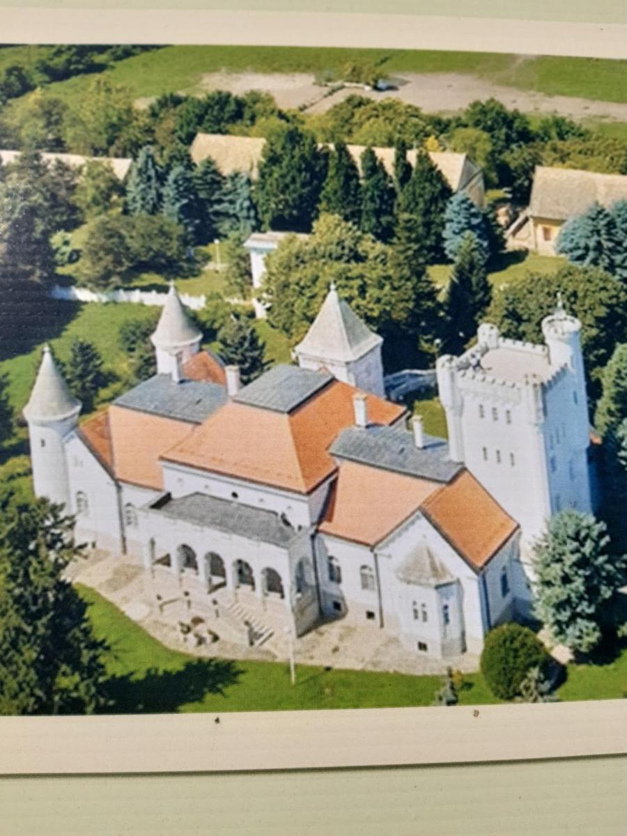 Tiski mir - Housity