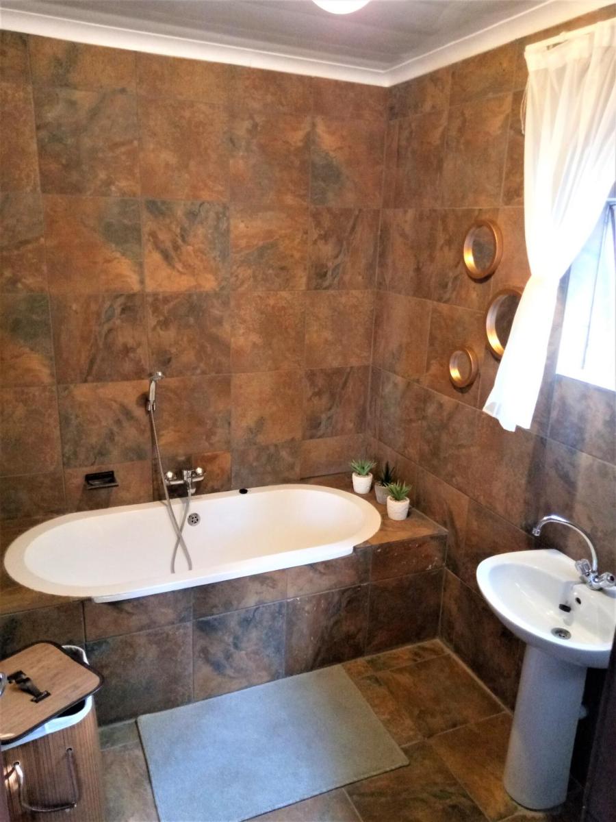 Suitetrails - Edenville Guesthouse
