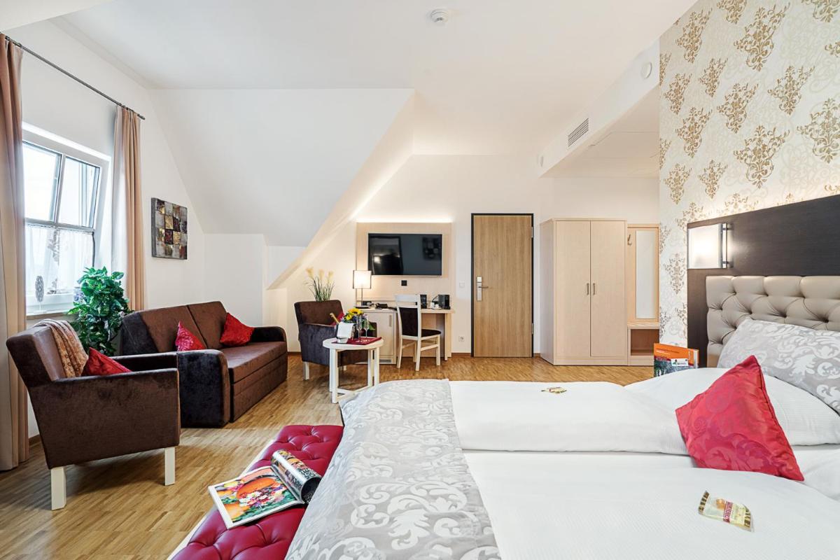 Hotel Rappen Rothenburg ob der Tauber - Housity
