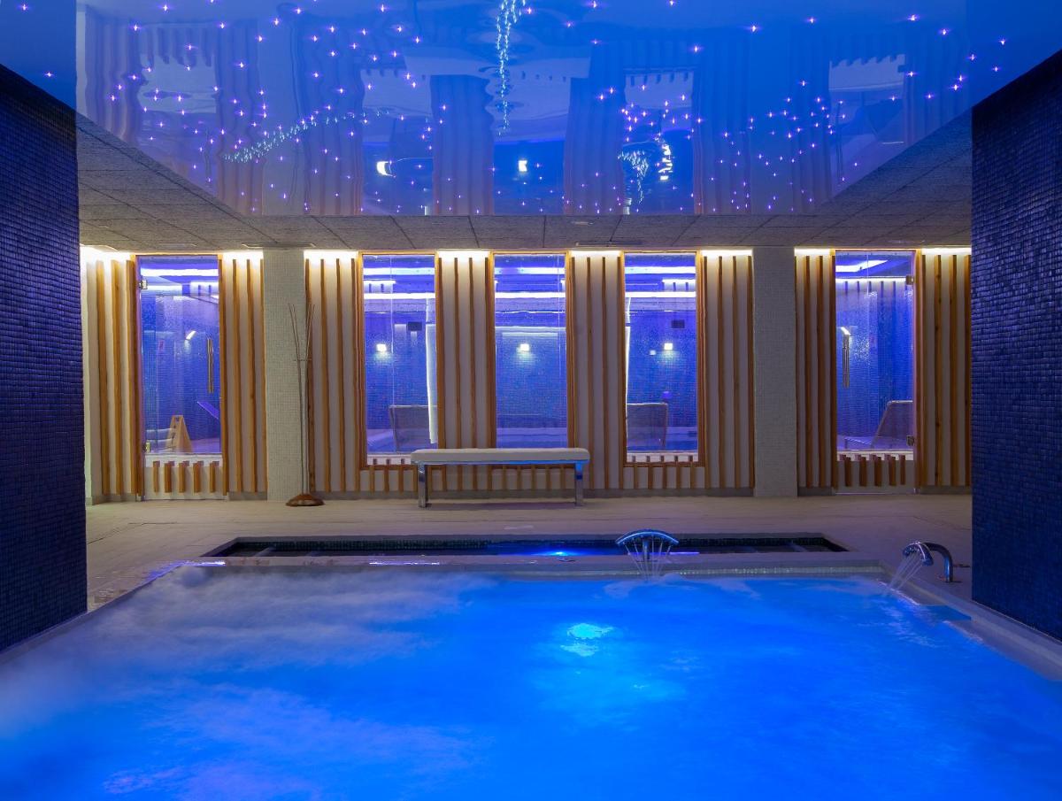 Piscina en o cerca de Hotel Carlos I Silgar