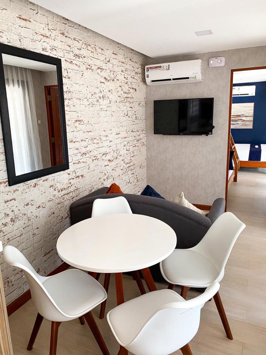 Crusoe Cabins Casobe - Housity