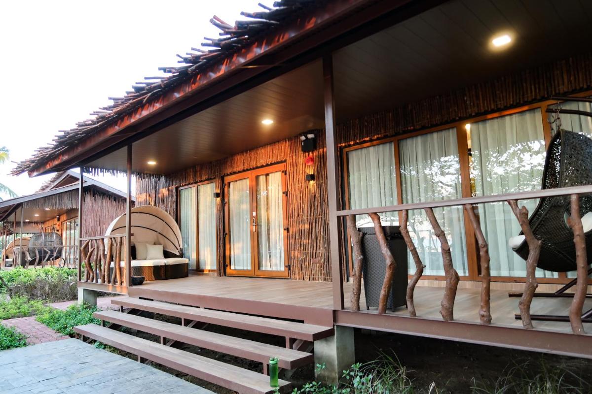 Crusoe Cabins Casobe - Housity