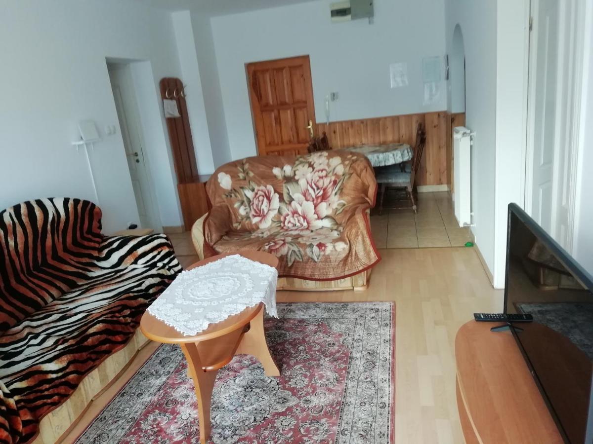Horváth Apartman - Housity