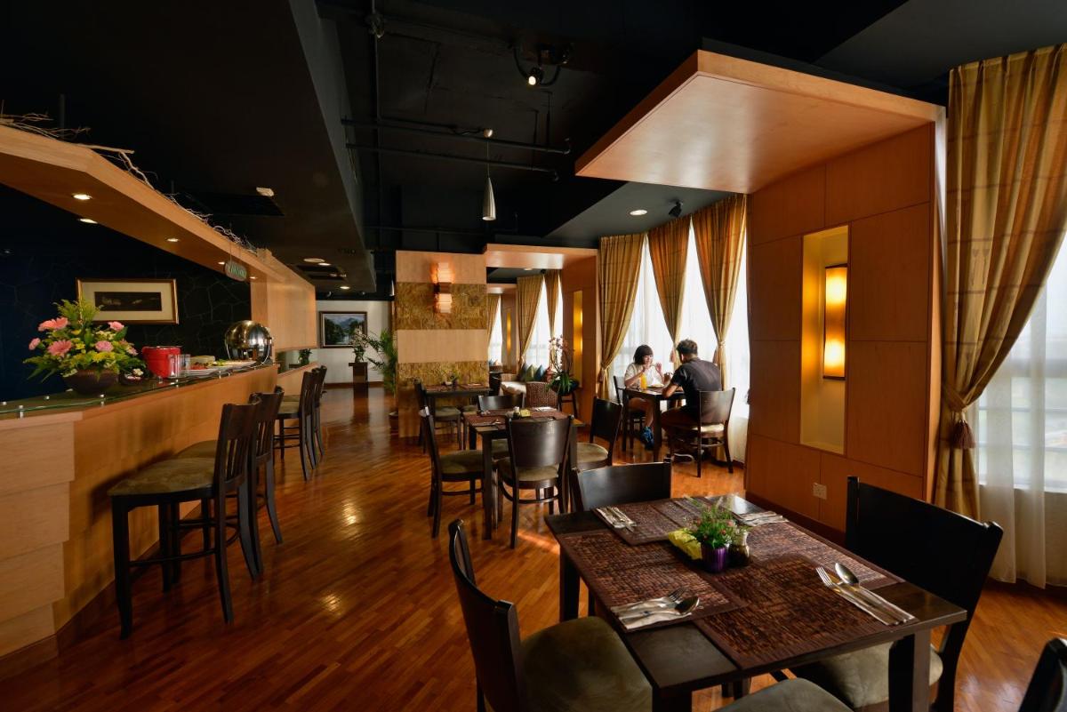 Pearl View Hotel Prai, Penang - Housity