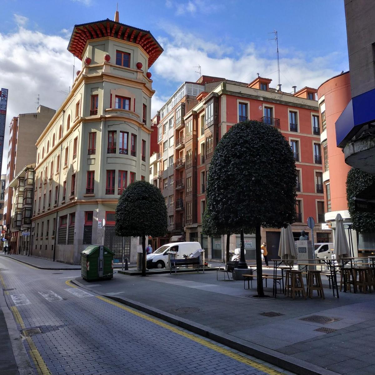 Hostel GoodHouse Gijón - Housity