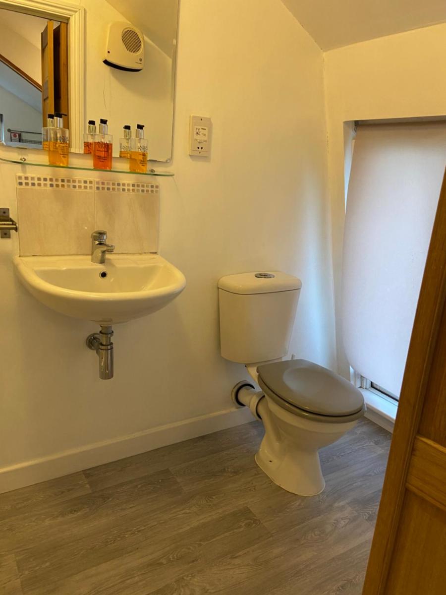 Woodland Lodge - Housity