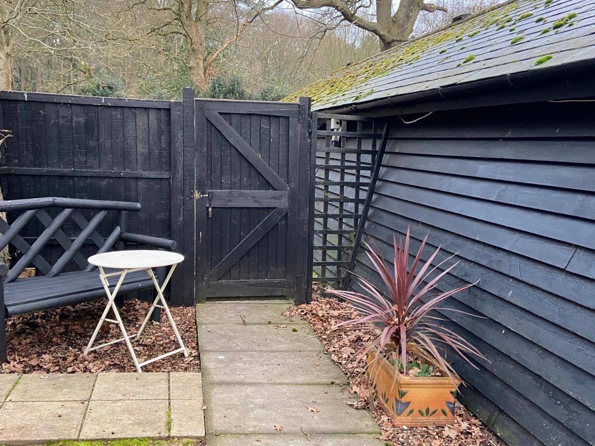 Woodland Lodge - Housity