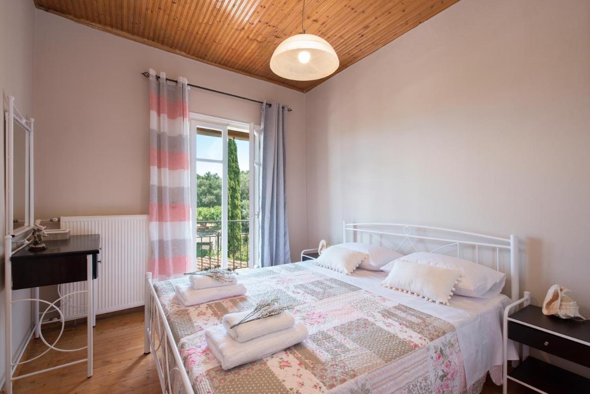 Pado's House, Valanio Corfu - Housity