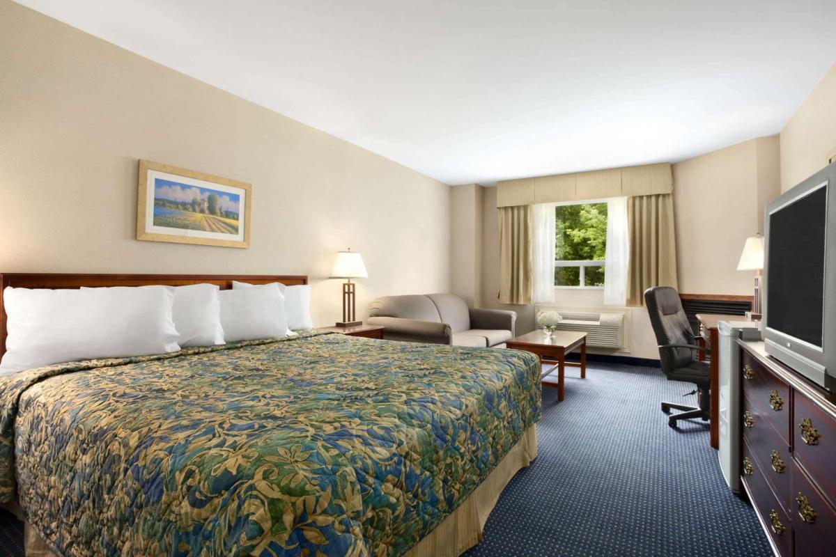 Suitetrails - Travelodge by Wyndham Trenton