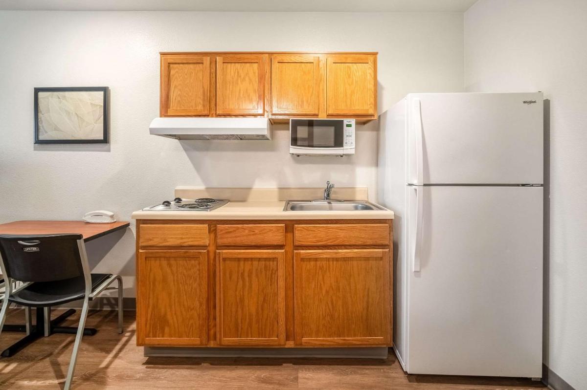WoodSpring Suites Corpus Christi - Housity