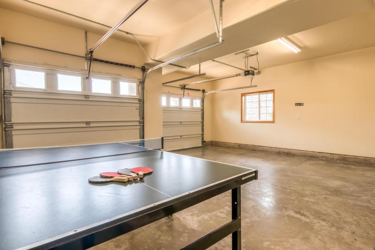Bainbridge House - Housity