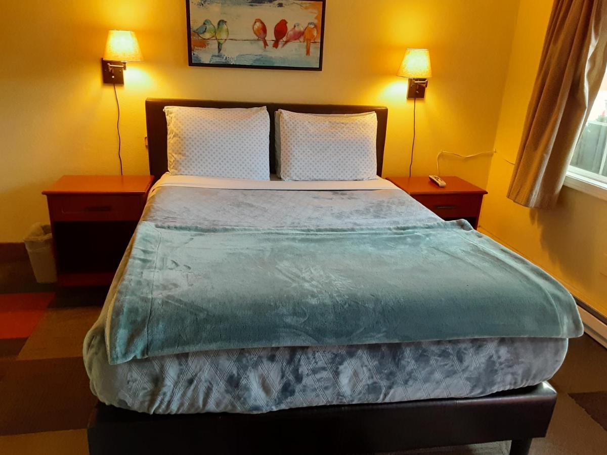 Shiny Motel - Housity