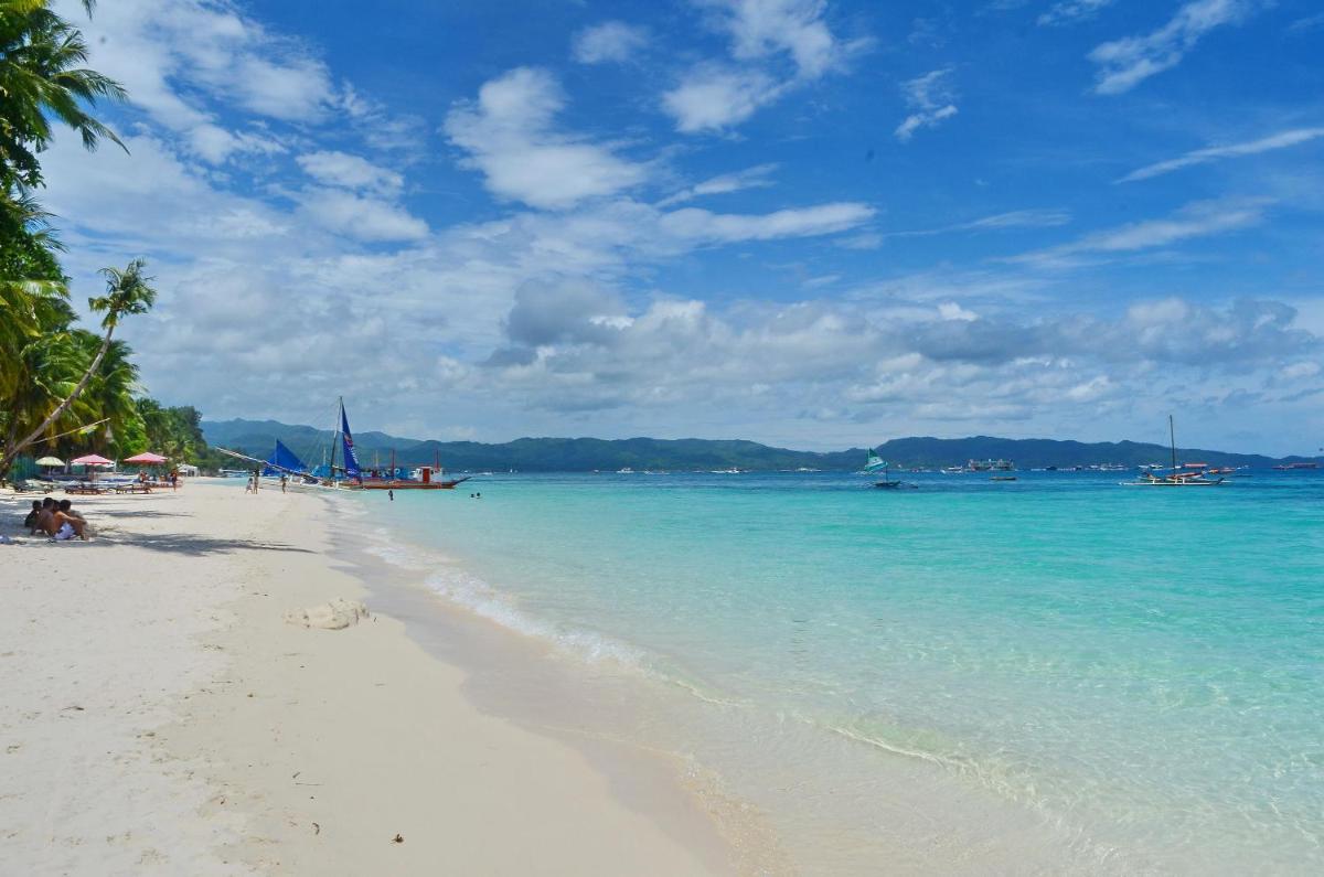Mabuhay Beach House - Housity