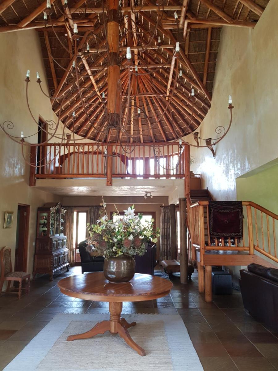 Zebula Golf Estate and Spa - Secret Garden 16 pax Moi Signature Luxury House - Housity