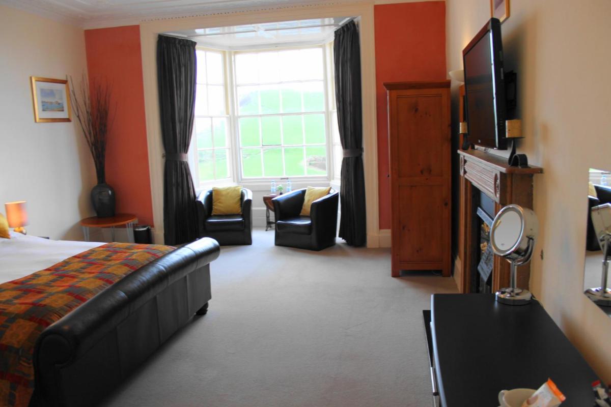 The Olive Branch - Housity