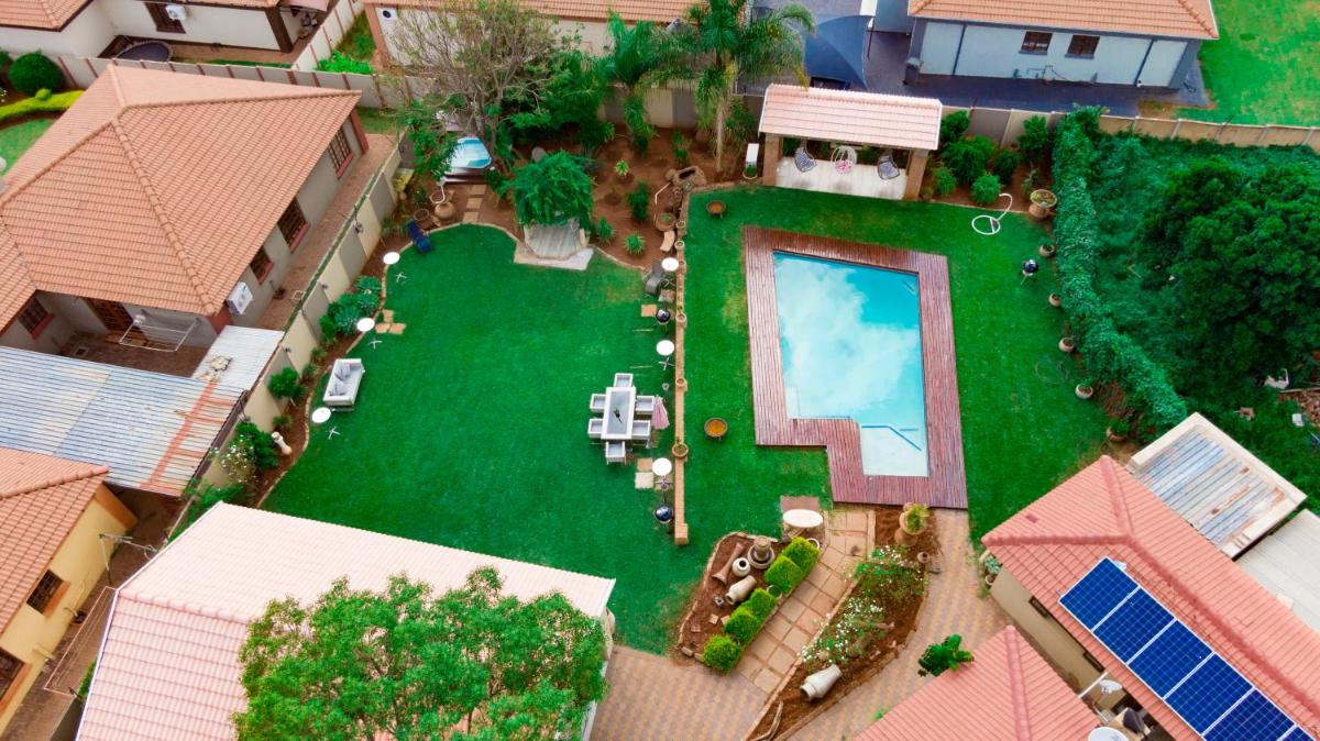 Mhulu Signature Boutique Hotel - Housity
