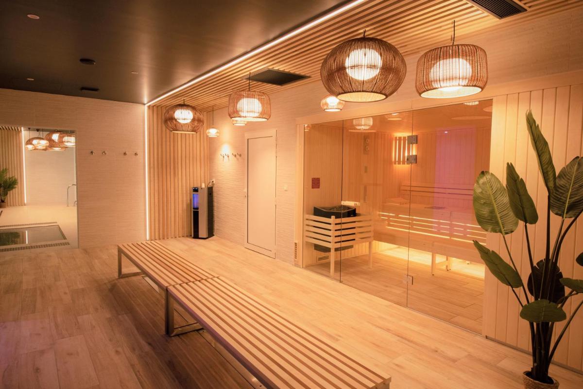 Photo de la galerie de l'établissement PADJA Hôtel & Spa Vannes, à Vannes