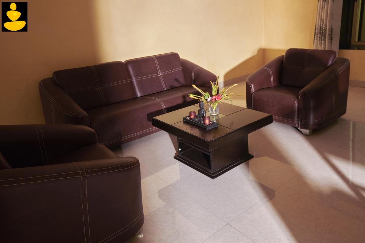 Suitetrails - LivingStone Beach House Alibaug
