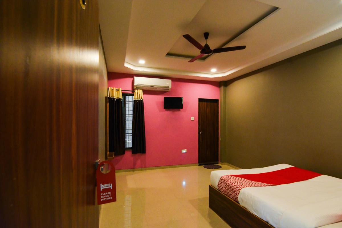 Sukrangu Palace - Housity