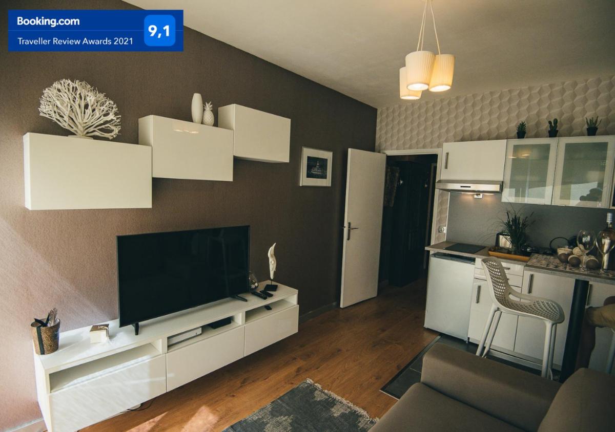 Le Petit Roi - StandingPlace - Housity
